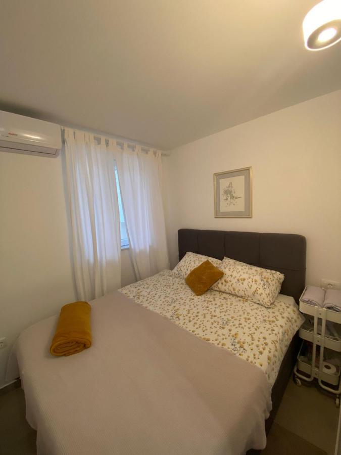 Lovely Suite Šibenik Esterno foto